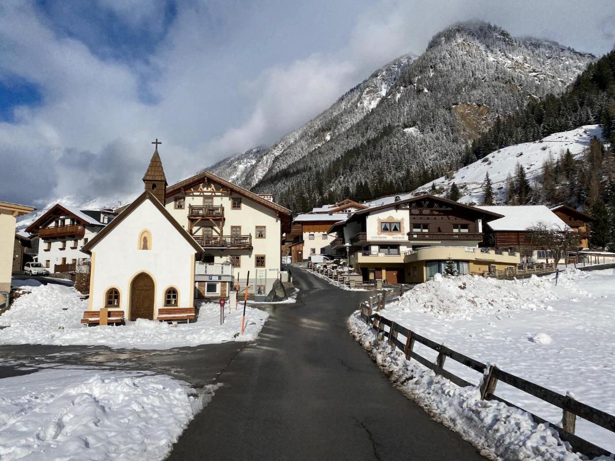 Alpine Lodge Soelden - Chalet & Apart Exterior photo
