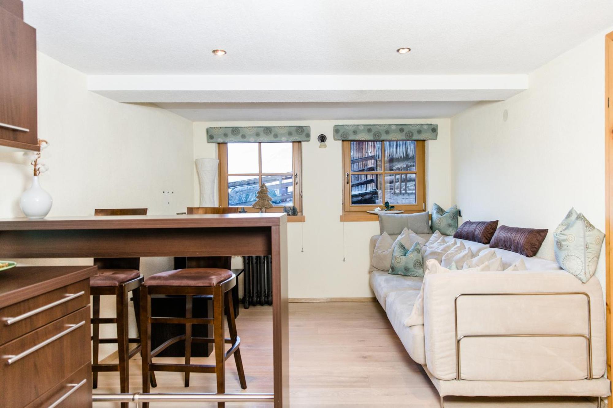 Alpine Lodge Soelden - Chalet & Apart Room photo